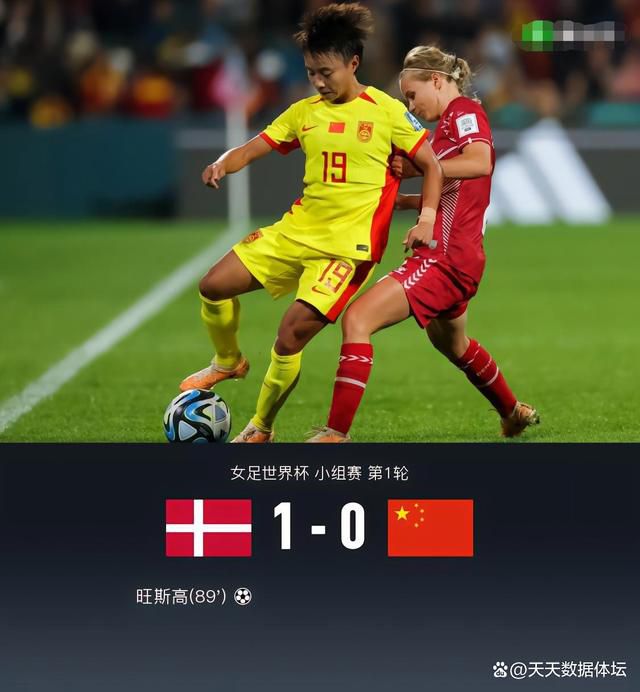 坏人刷子刷美国女生子脚底心