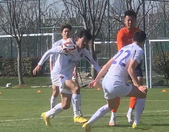 隐形富豪亿万富翁电影免费观看