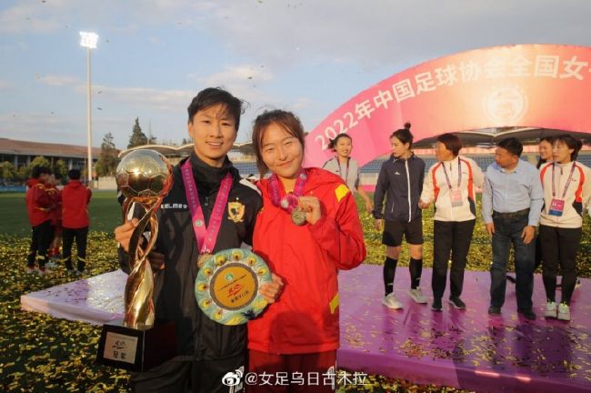 啪啪伊人网